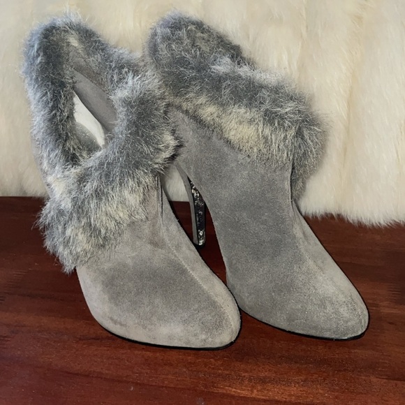 Mariah Carey Suede Leather w/Faux Fur Stiletto Boots Gray Genuine Leather Size 8 - Picture 5 of 11
